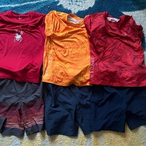 Set of Spider-Themed Athletic Shirts and Shorts